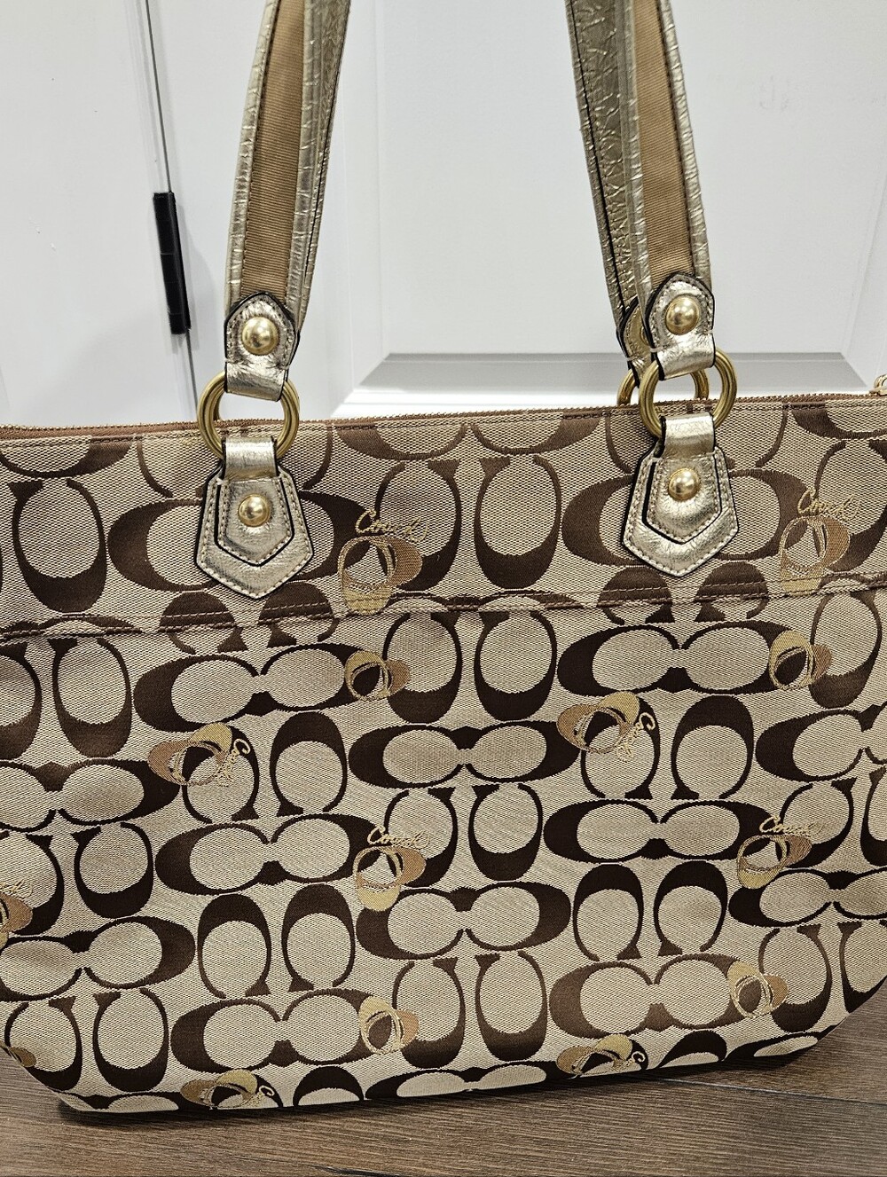 Coach Poppy Signature Hearts Glam Tote 18711 Khaki Gold RARE - Picture 10 of 15